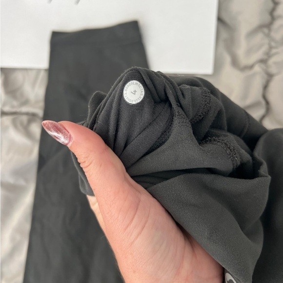 Lululemon align leggings 25" - graphite grey - Picture 3 of 8